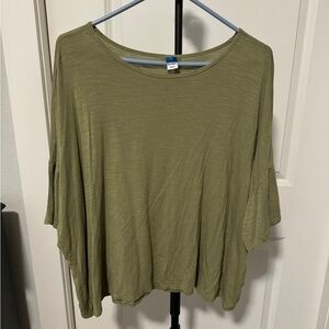 Old Navy Tee